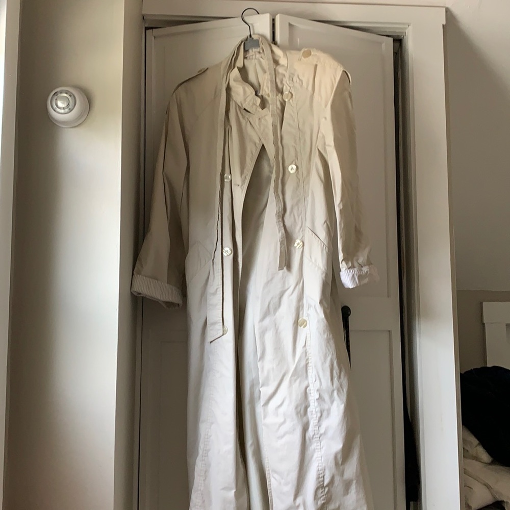 women’s trench coat